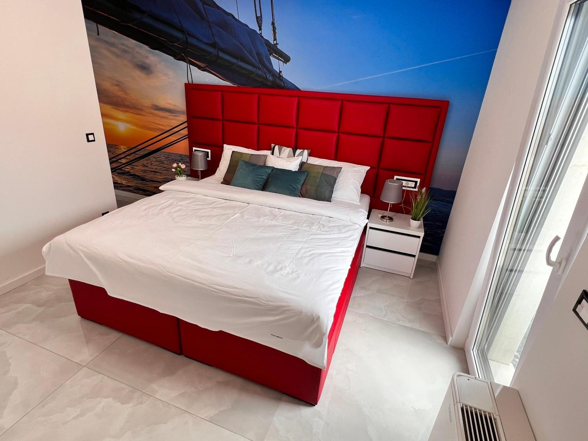 Luxury Beachfront Villa Carlisa Čiovo Buitenkant foto